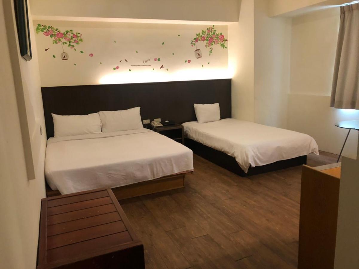 Melody Hotel Taitung Exterior photo